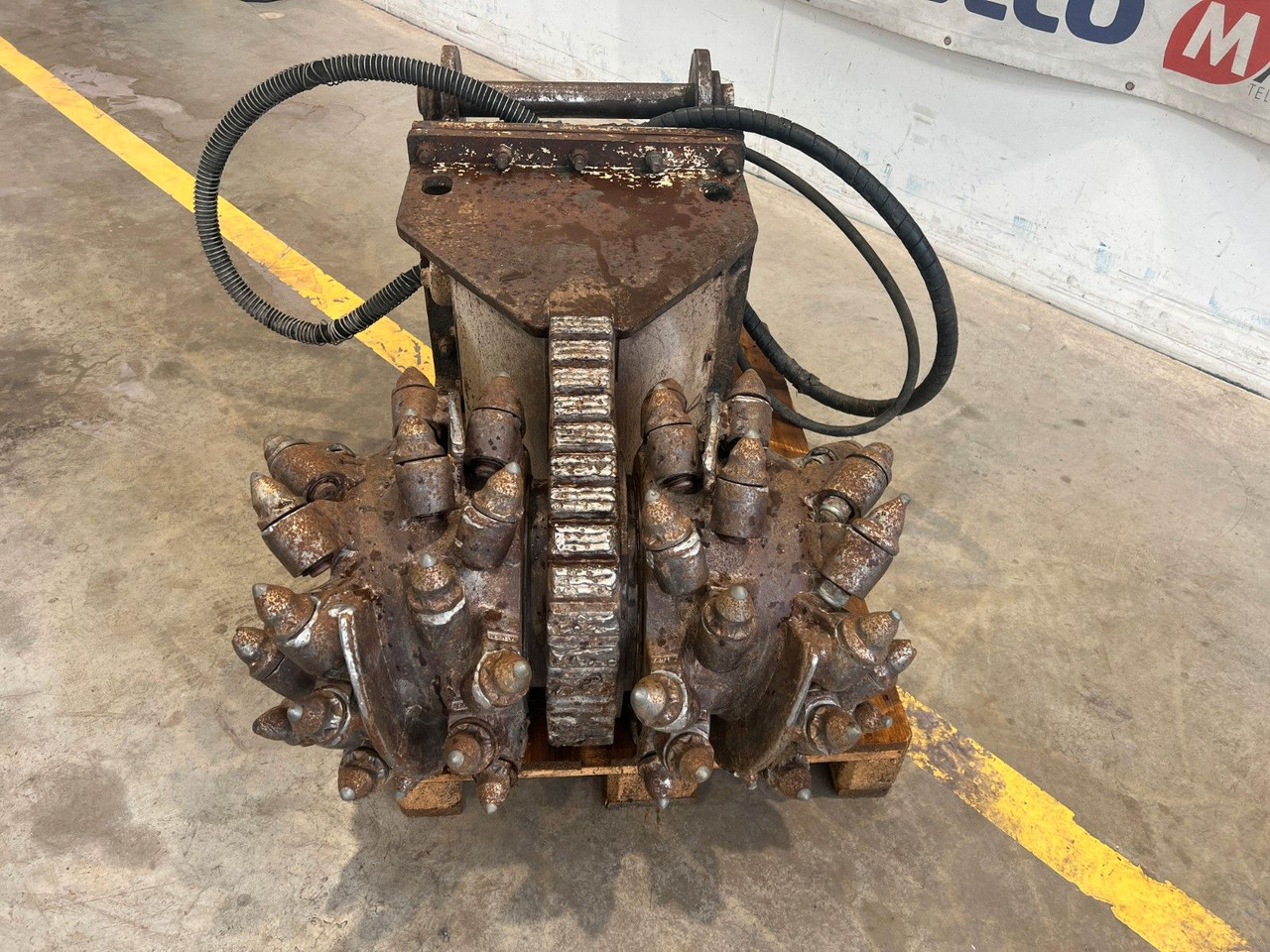 SIMEX TF 800 Felsfräse / Fräse / SW48 / 2007 - Accessoire pour Pelle: photos 2 SIMEX TF 800 Felsfräse / Fräse / SW48 / 2007 - Accessoire pour Pelle: photos 2