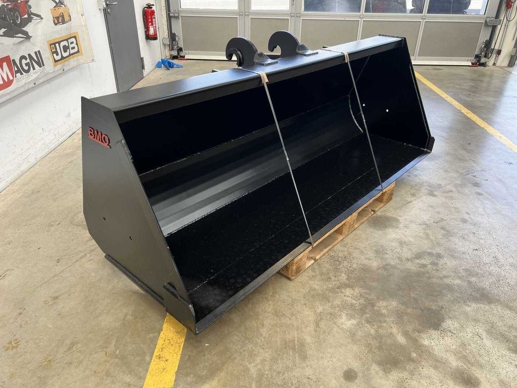 BMO Erdschaufel / Schaufel / Magni / 2.500 / NEU BMO Erdschaufel / Schaufel / Magni / 2.500 / NEU - Godet pour pelle pour Engins de chantier: photos 5 BMO Erdschaufel / Schaufel / Magni / 2.500 / NEU BMO Erdschaufel / Schaufel / Magni / 2.500 / NEU - Godet pour pelle pour Engins de chantier: photos 5