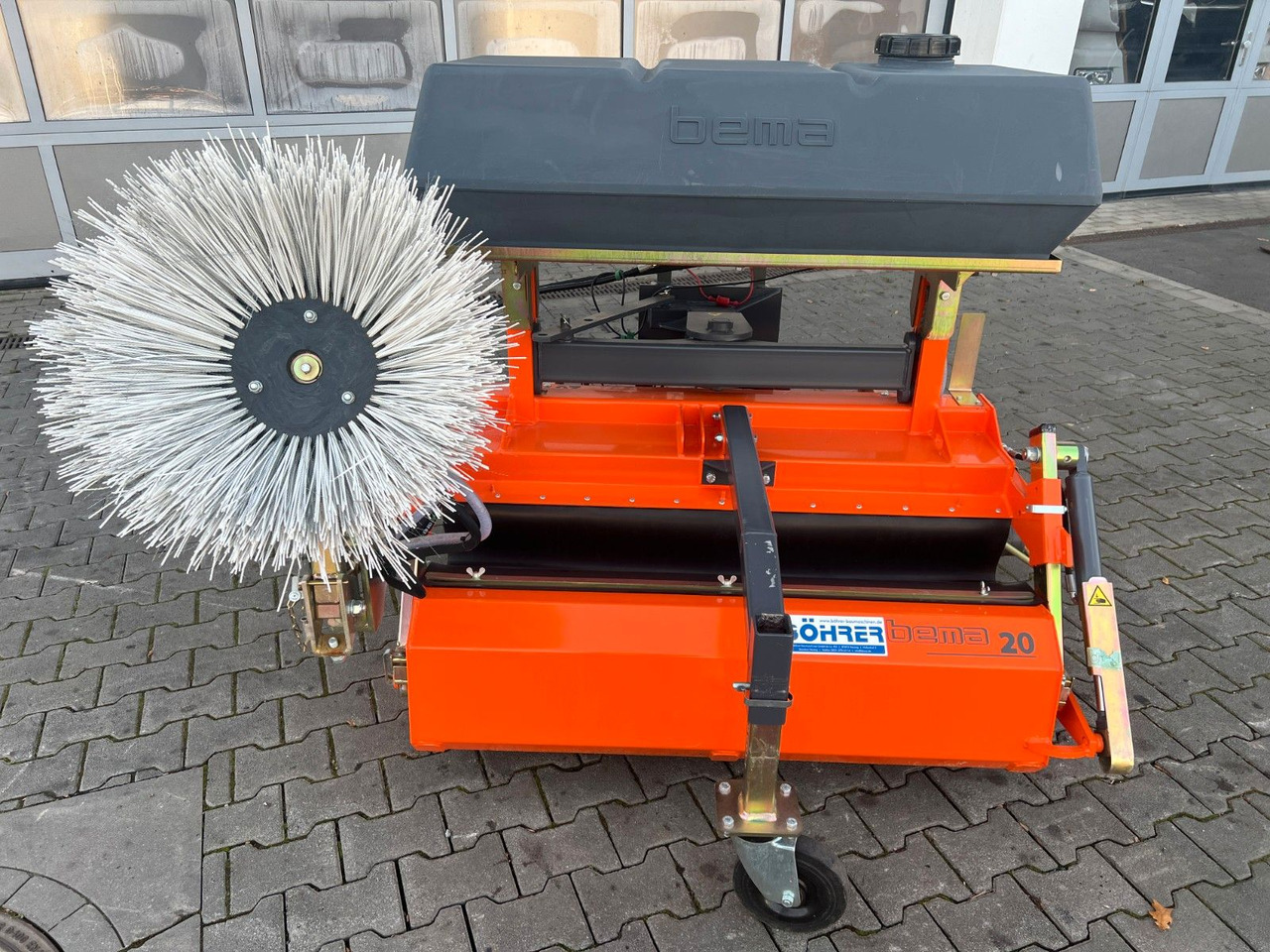 Bema 20 BK Kehrmaschine / Kramer 5040 / 2023 - Brosse: photos 4 Bema 20 BK Kehrmaschine / Kramer 5040 / 2023 - Brosse: photos 4