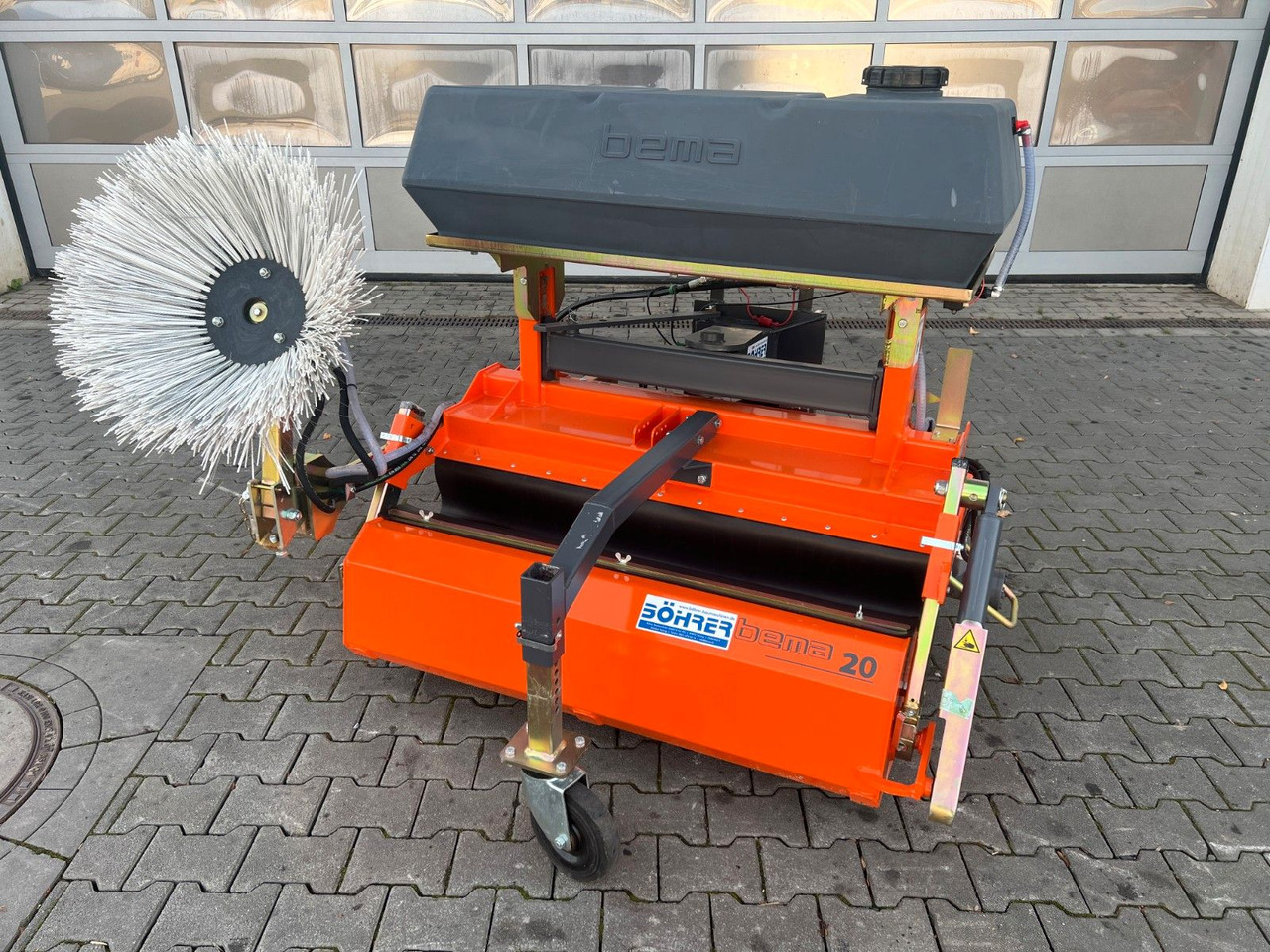 Bema 20 BK Kehrmaschine / Kramer 5040 / 2023 - Brosse: photos 3 Bema 20 BK Kehrmaschine / Kramer 5040 / 2023 - Brosse: photos 3