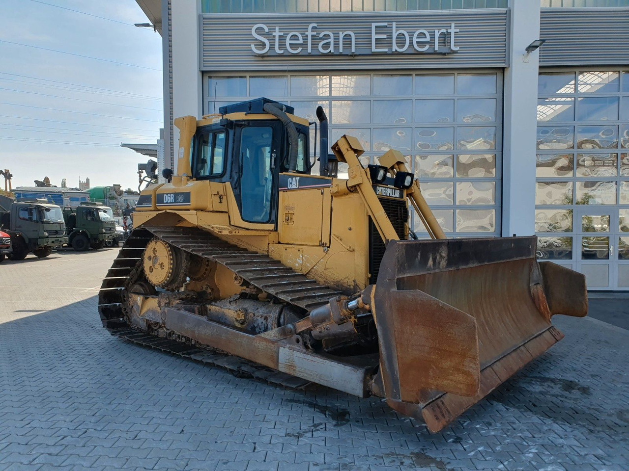 CAT D6R LGP / 1999 / 17.421h - Bulldozer: photos 1 CAT D6R LGP / 1999 / 17.421h - Bulldozer: photos 1