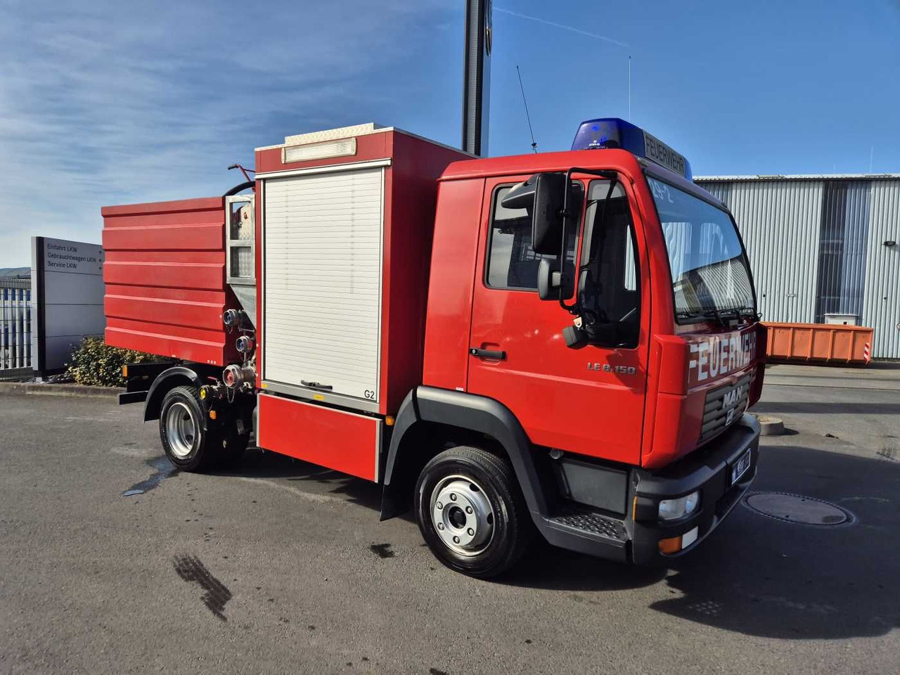 MAN LE 8.150 Schaumlöschfahrzeug Schmitz SLF25/25 - Camion: photos 3 MAN LE 8.150 Schaumlöschfahrzeug Schmitz SLF25/25 - Camion: photos 3