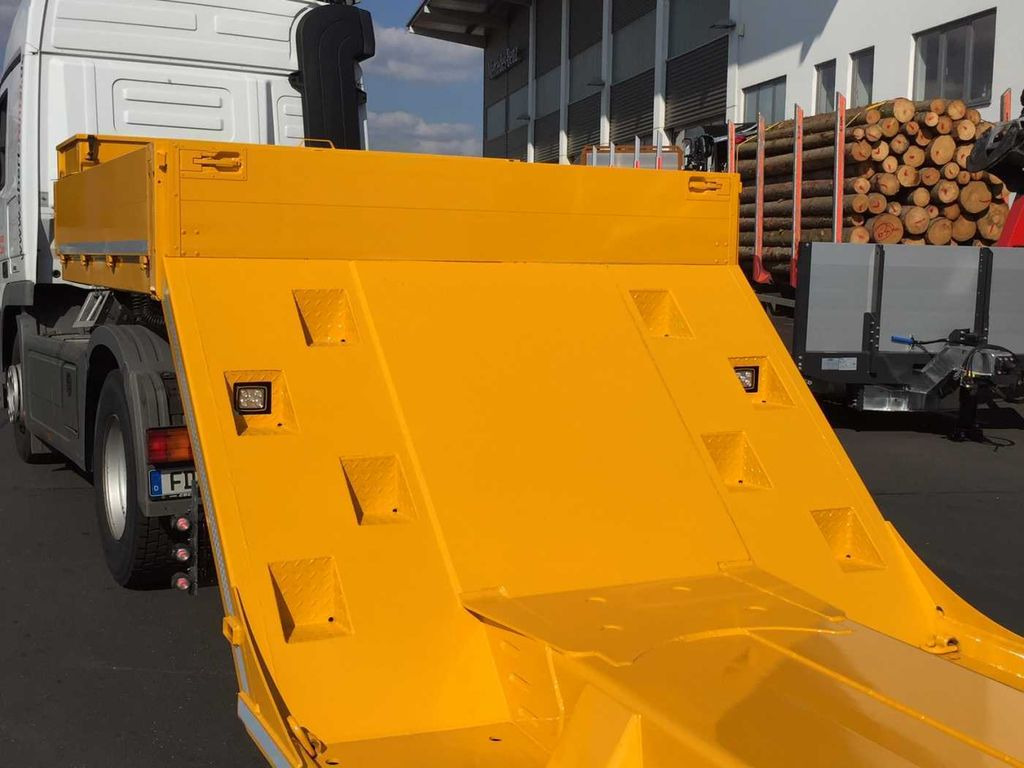 EBERT TLS 43 ST // 32,2to Nutzlast EBERT TLS 43 ST // 32,2to Nutzlast - Semi-remorque surbaissé: photos 5 EBERT TLS 43 ST // 32,2to Nutzlast EBERT TLS 43 ST // 32,2to Nutzlast - Semi-remorque surbaissé: photos 5