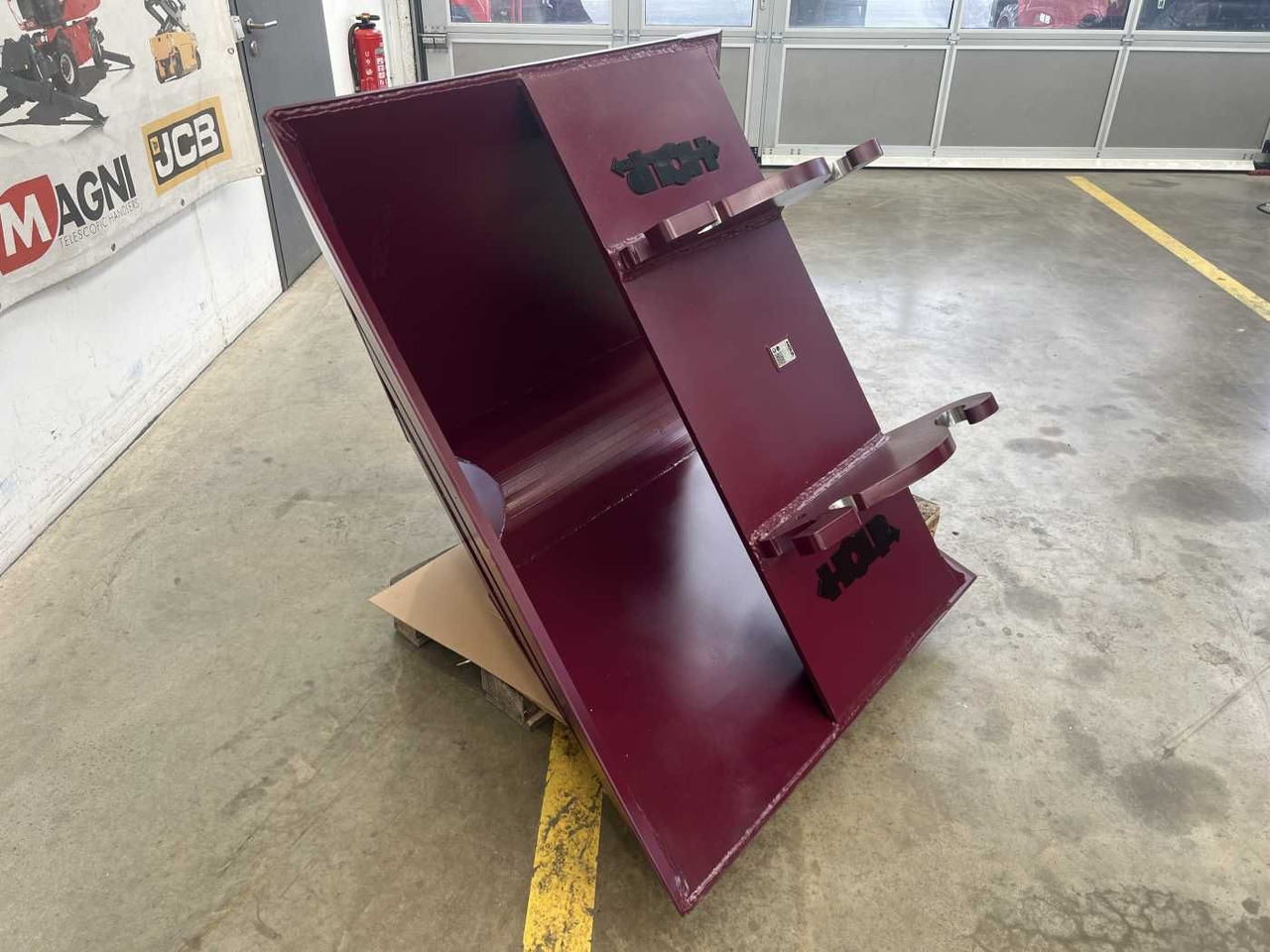 Holp VarioLöffel / VL.112.700 / CW 20 CW30 CW40 - Godet pour pelle: photos 5 Holp VarioLöffel / VL.112.700 / CW 20 CW30 CW40 - Godet pour pelle: photos 5