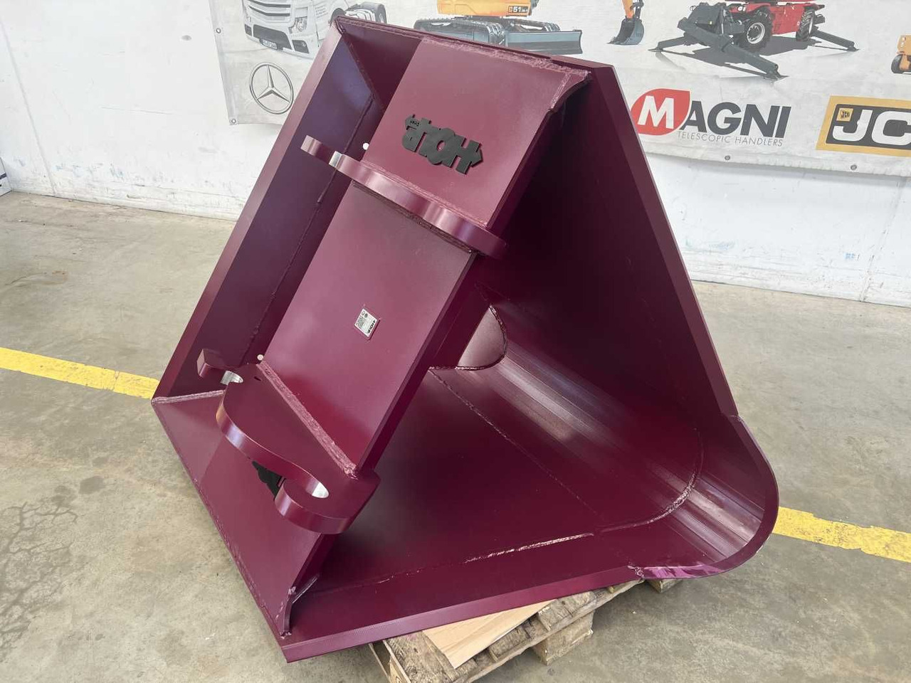 Holp VarioLöffel / VL.112.700 / CW 20 CW30 CW40 - Godet pour pelle: photos 2 Holp VarioLöffel / VL.112.700 / CW 20 CW30 CW40 - Godet pour pelle: photos 2