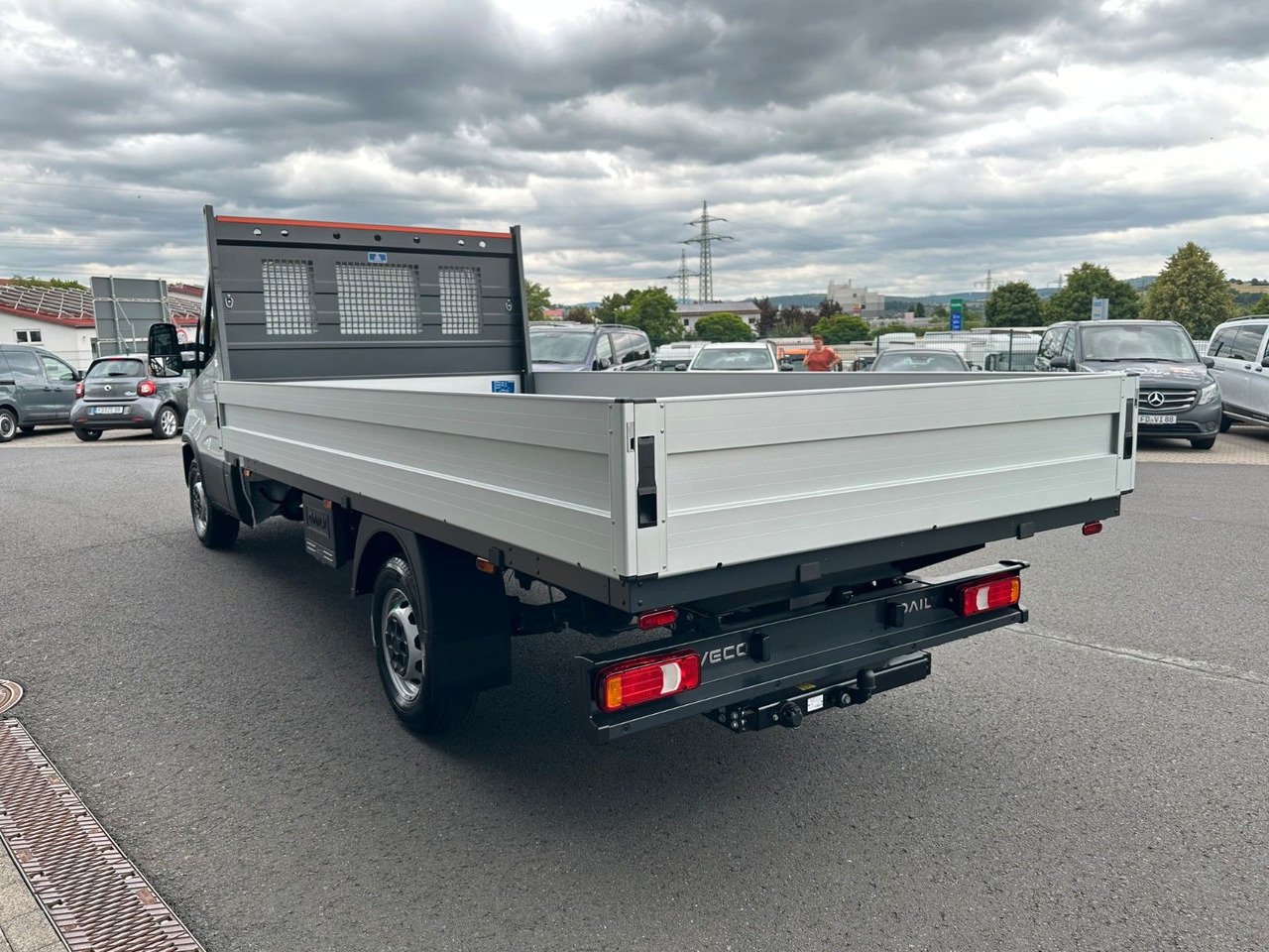 Iveco Daily 35S16 A8 *R.4100 mm*AHK*Kamera* 3x - Utilitaire plateau: photos 4 Iveco Daily 35S16 A8 *R.4100 mm*AHK*Kamera* 3x - Utilitaire plateau: photos 4