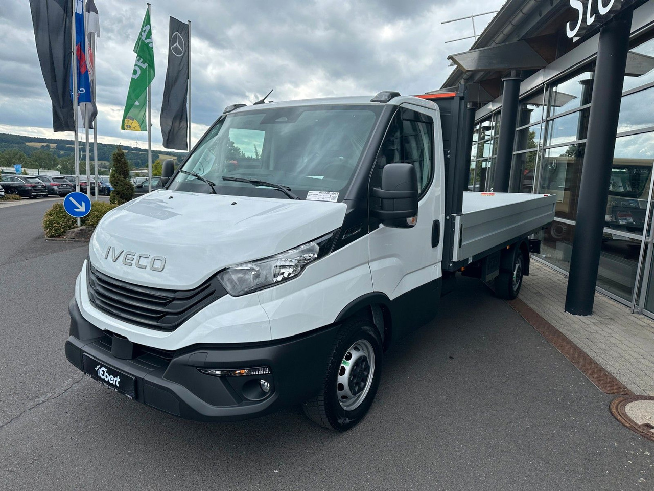 Iveco Daily 35S16 A8 *R.4100 mm*AHK*Kamera* 3x - Utilitaire plateau: photos 3 Iveco Daily 35S16 A8 *R.4100 mm*AHK*Kamera* 3x - Utilitaire plateau: photos 3