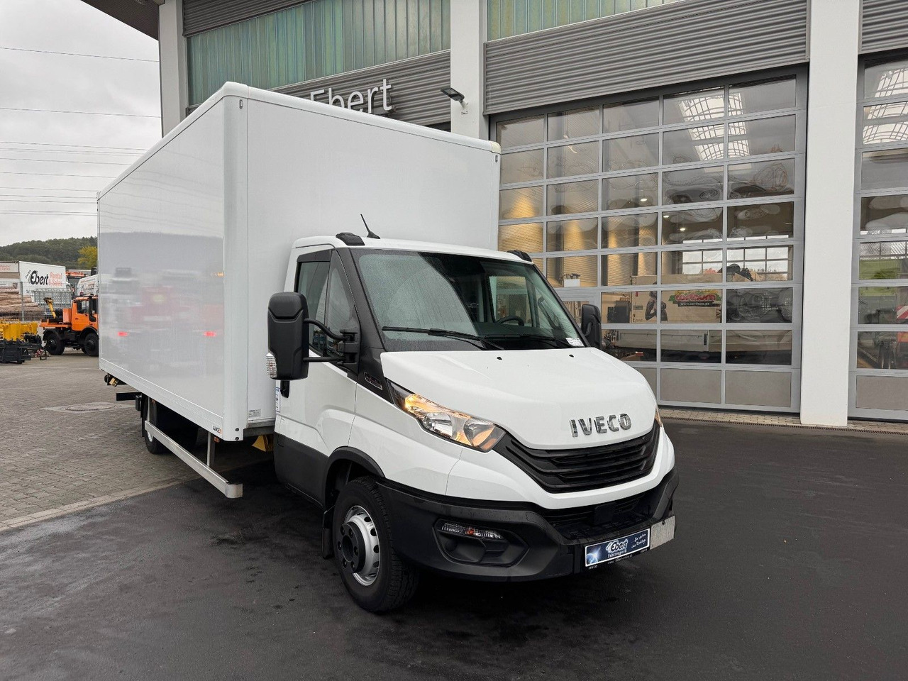 Iveco Daily 70C18 A8 *Koffer*LBW*Automatik* - Fourgon grand volume: photos 2 Iveco Daily 70C18 A8 *Koffer*LBW*Automatik* - Fourgon grand volume: photos 2