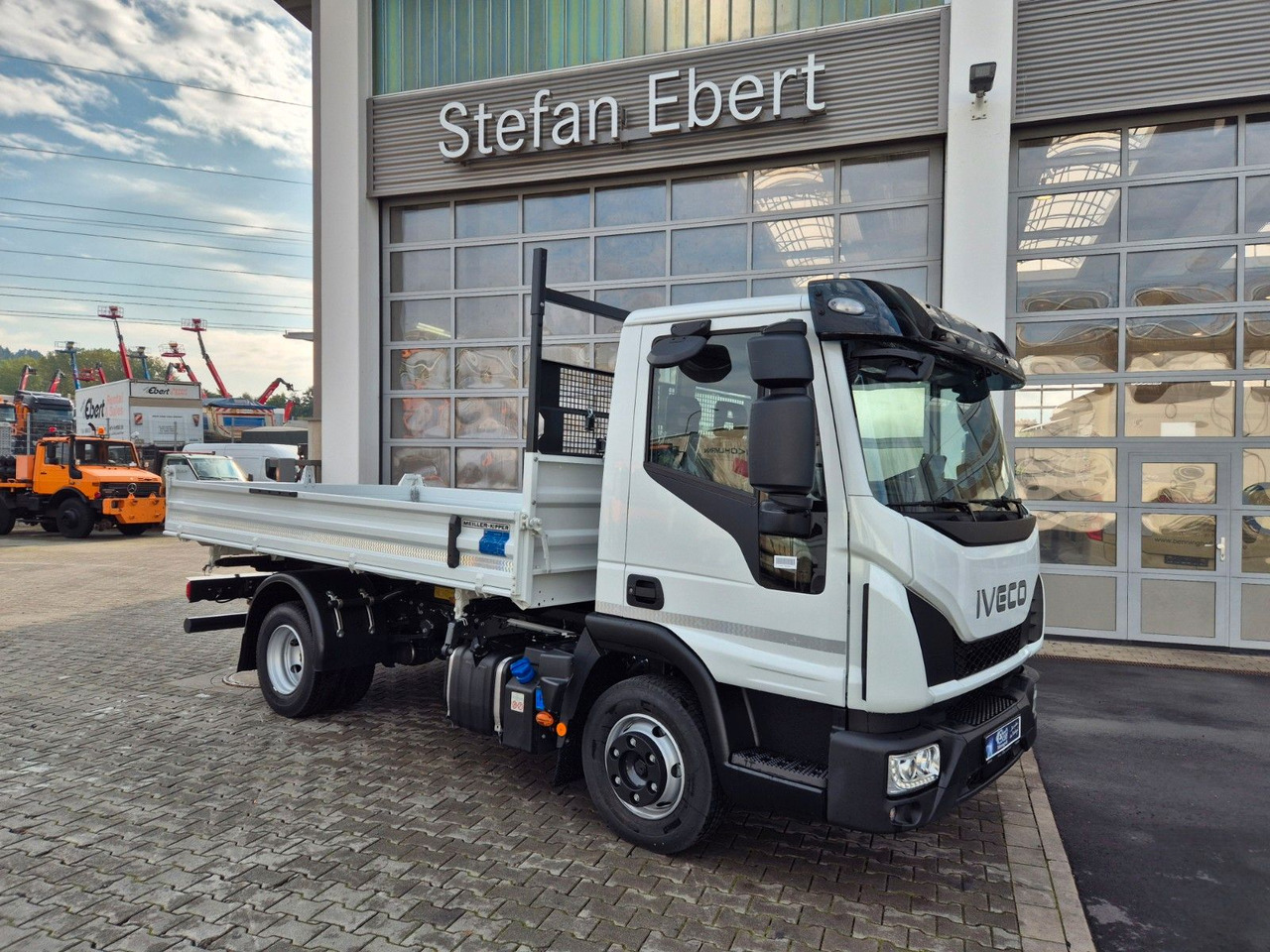 Iveco Eurocargo ML80E21 Meiller 2x AHK 3 Sitze Klima - Utilitaire benne: photos 5 Iveco Eurocargo ML80E21 Meiller 2x AHK 3 Sitze Klima - Utilitaire benne: photos 5