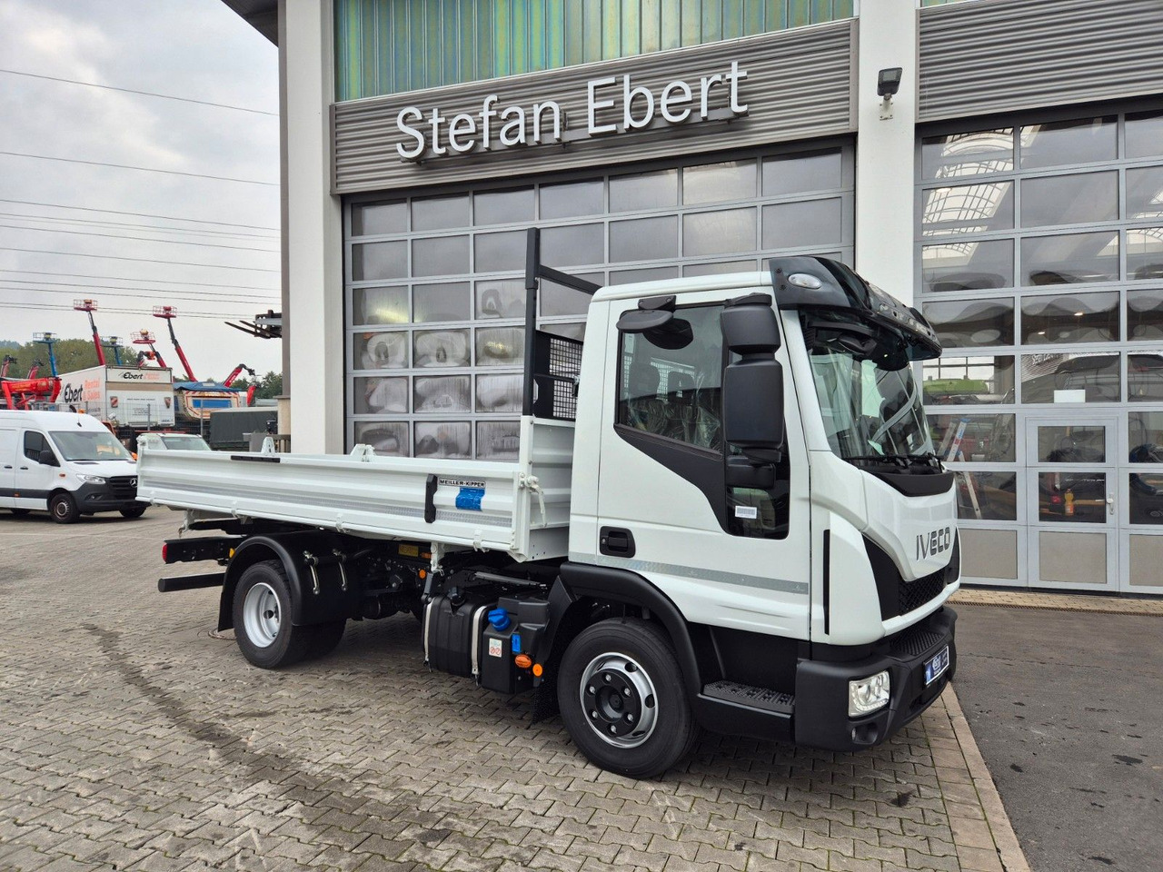 Iveco Eurocargo ML80E21 Meiller Kipper 2x AHK 3 Sitze - Utilitaire benne: photos 5 Iveco Eurocargo ML80E21 Meiller Kipper 2x AHK 3 Sitze - Utilitaire benne: photos 5