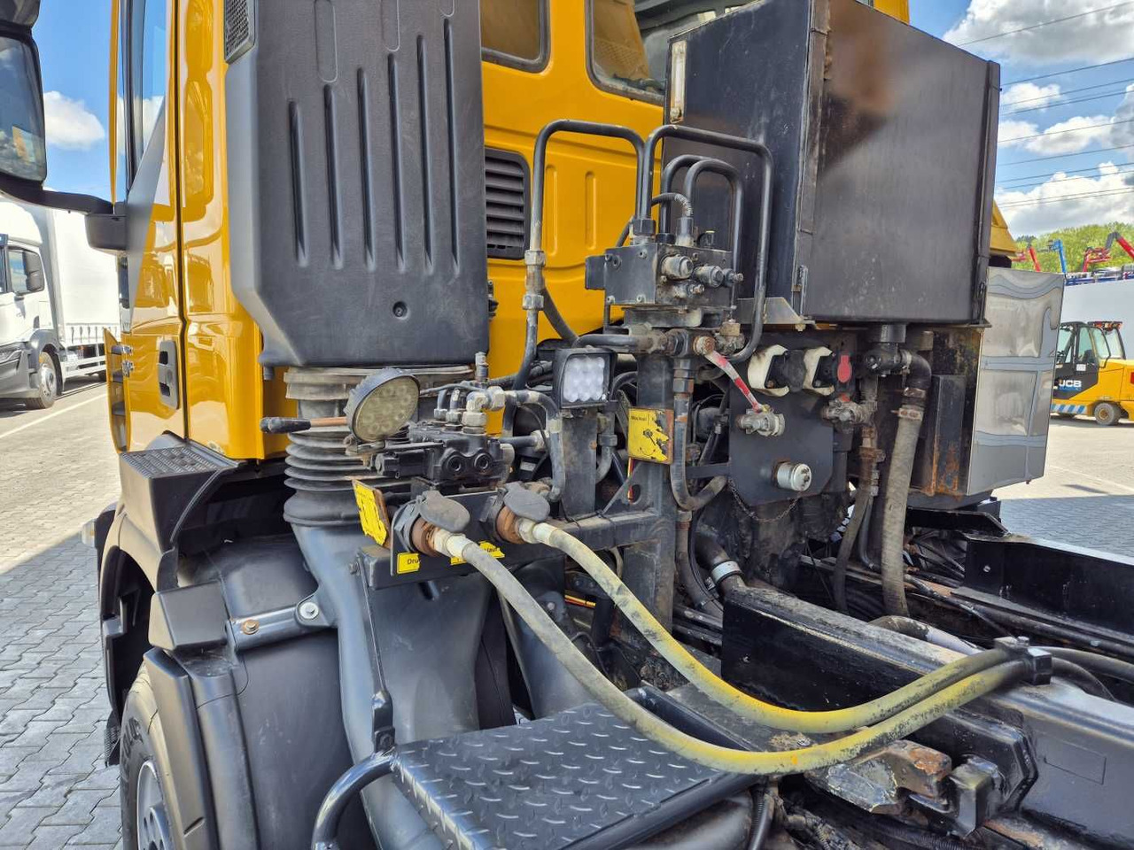 Camion benne Iveco Trakker AD380T50 6x4 Kipper/SZM Wechselsystem: photos 9 Camion benne Iveco Trakker AD380T50 6x4 Kipper/SZM Wechselsystem: photos 9