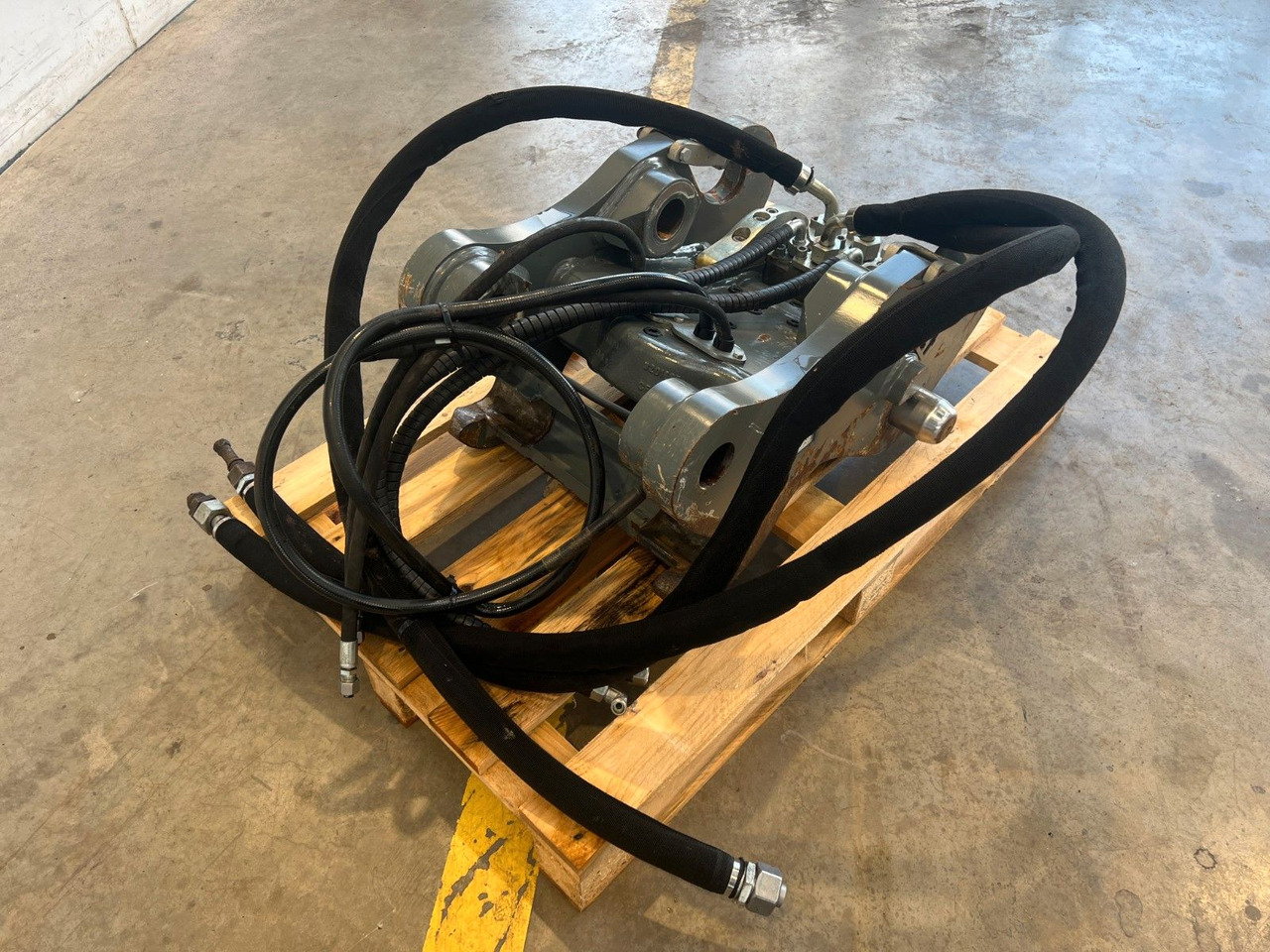 Liebherr SW48 Likufix Schnellwechsler / 2018 - Attache rapide: photos 5 Liebherr SW48 Likufix Schnellwechsler / 2018 - Attache rapide: photos 5