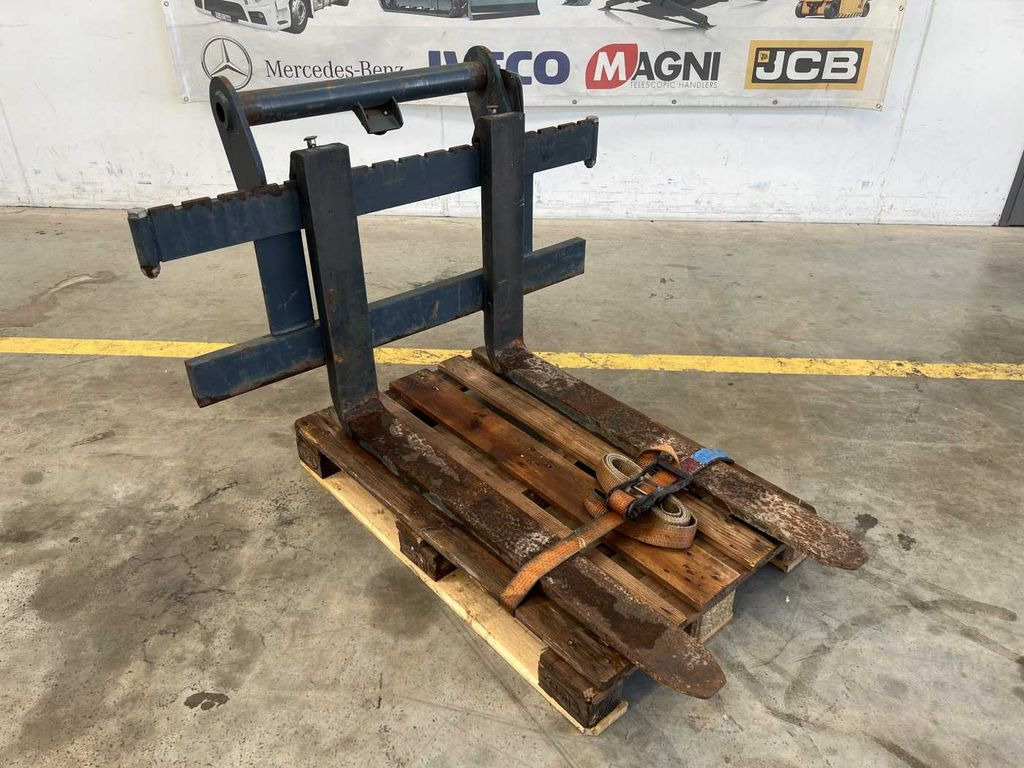 Magni Palettengabel / Manitou / 5.000 kg / 2017 - Fourches: photos 2 Magni Palettengabel / Manitou / 5.000 kg / 2017 - Fourches: photos 2