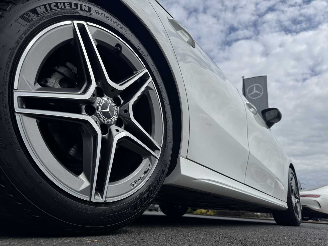 Mercedes-Benz A 200d AMG+AHK+Ambiente+RFK+MBUX+LED+IHC - Berline: photos 5 Mercedes-Benz A 200d AMG+AHK+Ambiente+RFK+MBUX+LED+IHC - Berline: photos 5
