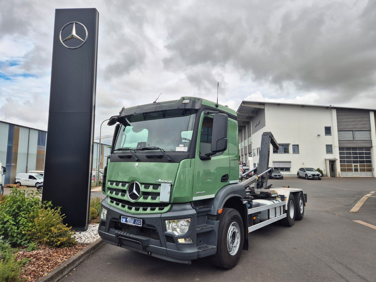 Mercedes-Benz Arocs 2643 L 6x2-4 Meiller RS 21.65 Funk AHK - Camion ampliroll: photos 3 Mercedes-Benz Arocs 2643 L 6x2-4 Meiller RS 21.65 Funk AHK - Camion ampliroll: photos 3