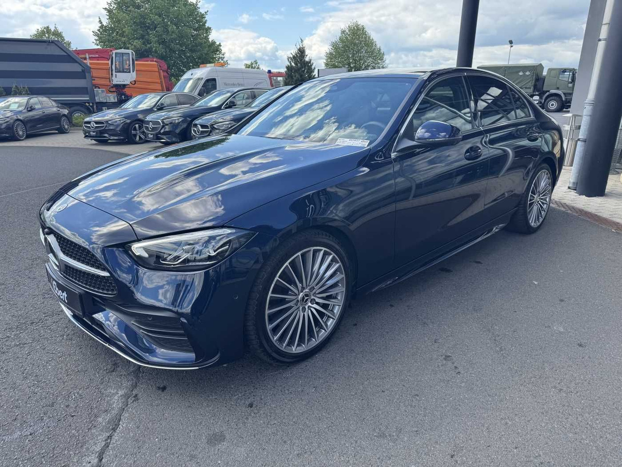 Mercedes-Benz C 200 4M 9G AMG+Pano+DistrPro+AHK+360+ Ambiente - Voiture: photos 2 Mercedes-Benz C 200 4M 9G AMG+Pano+DistrPro+AHK+360+ Ambiente - Voiture: photos 2
