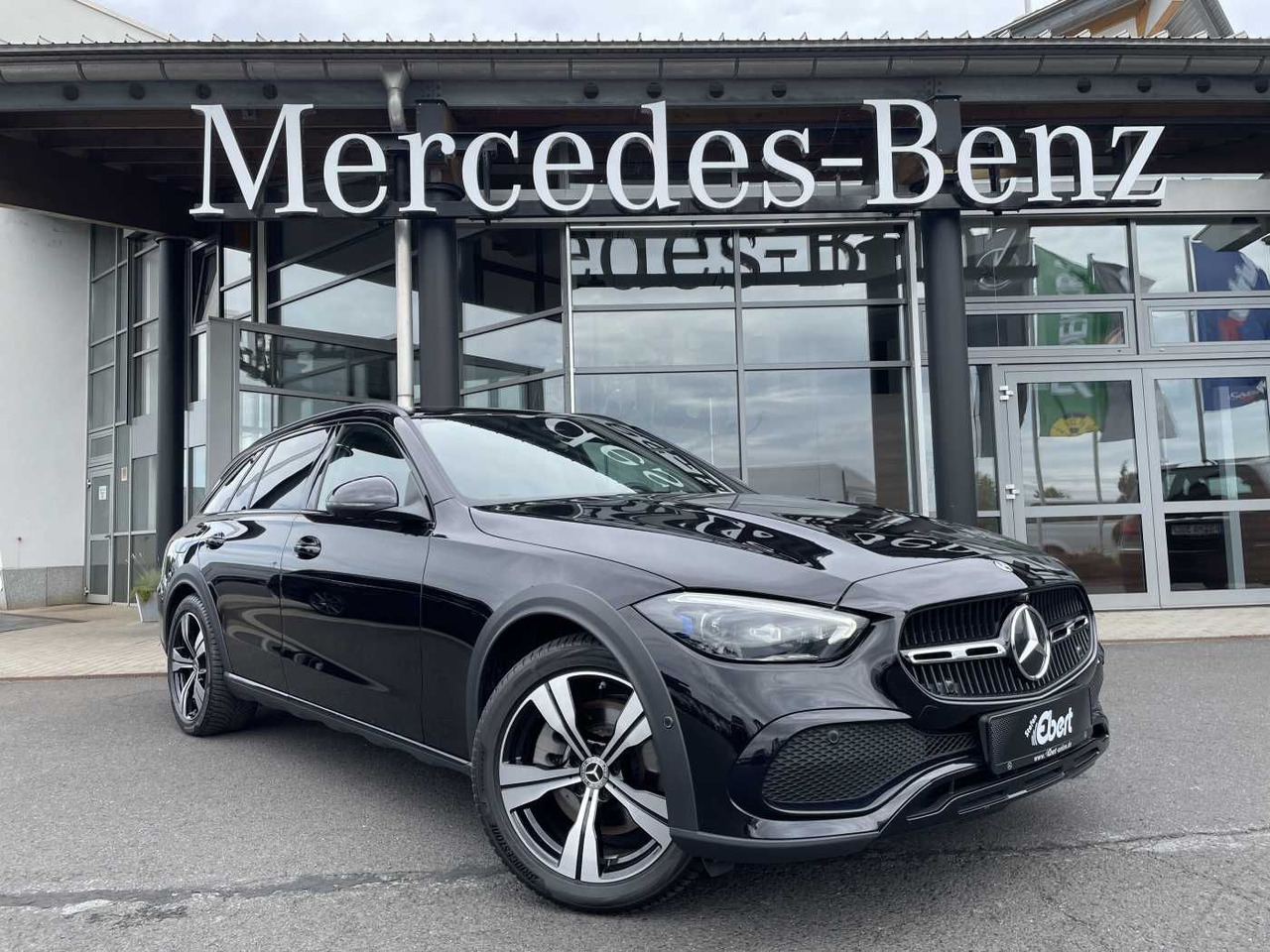Mercedes-Benz C 220 d T 4M ALL-Terrain AHK+360°+ Digital+Leder - Voiture: photos 1 Mercedes-Benz C 220 d T 4M ALL-Terrain AHK+360°+ Digital+Leder - Voiture: photos 1