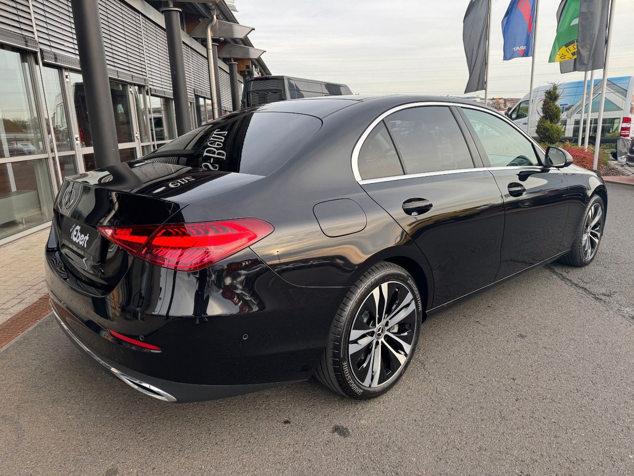 Mercedes-Benz C 220d Avantgarde+Pano+HUD+RFK+TotW+AmbiPrem - Berline: photos 5 Mercedes-Benz C 220d Avantgarde+Pano+HUD+RFK+TotW+AmbiPrem - Berline: photos 5