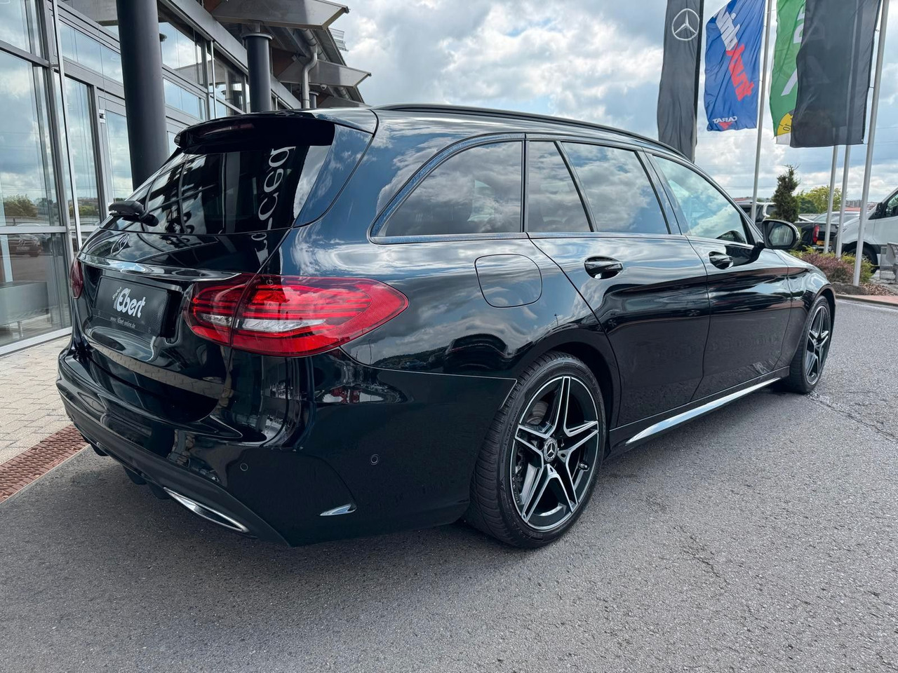 Mercedes-Benz C 220d NightEdition+AMG+Distr+SportfahrW+RFK - Voiture break: photos 4 Mercedes-Benz C 220d NightEdition+AMG+Distr+SportfahrW+RFK - Voiture break: photos 4