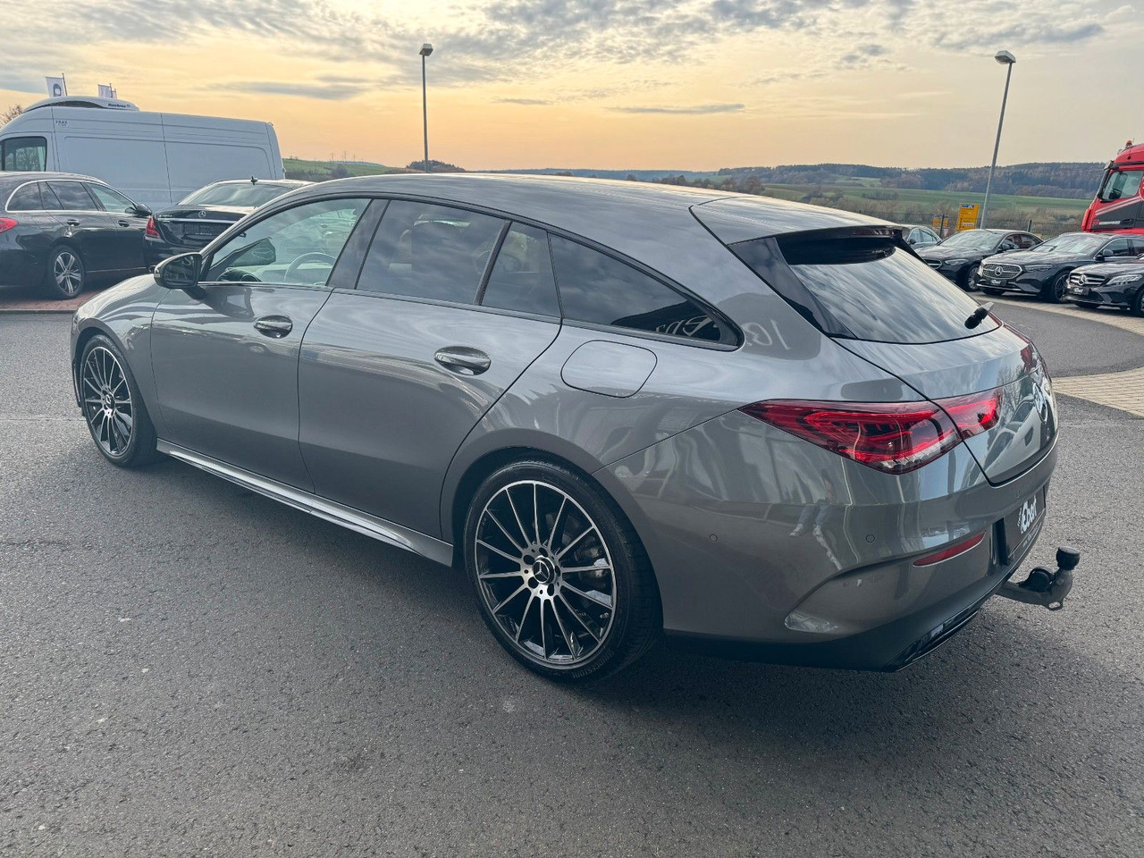 Mercedes-Benz CLA 200d SB Edition+AMG+AHK+MultiBeam+Ambiente - Voiture break: photos 3 Mercedes-Benz CLA 200d SB Edition+AMG+AHK+MultiBeam+Ambiente - Voiture break: photos 3