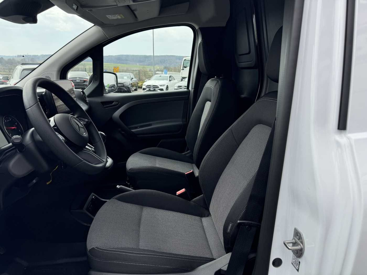 Fourgonnette Mercedes-Benz Citan 110 CDI Klima Kamera MBUX Sitzheiz Tempom: photos 7 Fourgonnette Mercedes-Benz Citan 110 CDI Klima Kamera MBUX Sitzheiz Tempom: photos 7