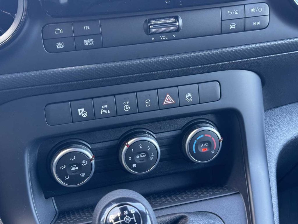 Fourgonnette Mercedes-Benz Citan 110 CDI Klima MBUX Kamera 3 Sitze: photos 13 Fourgonnette Mercedes-Benz Citan 110 CDI Klima MBUX Kamera 3 Sitze: photos 13