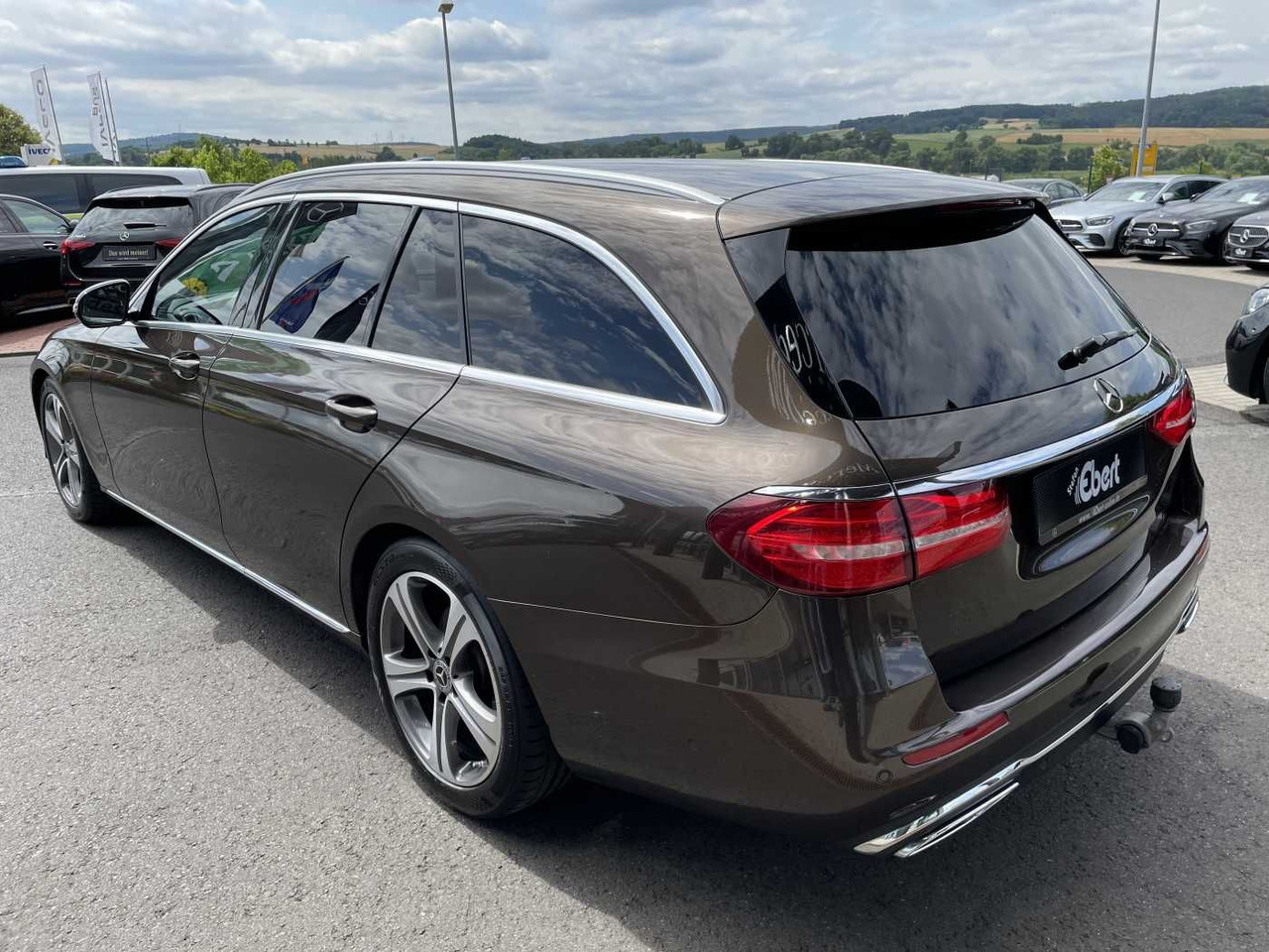 Mercedes-Benz E 220 d T 9G Avantgarde AHK+Memory+ Distr+R-Kame - Voiture: photos 3 Mercedes-Benz E 220 d T 9G Avantgarde AHK+Memory+ Distr+R-Kame - Voiture: photos 3