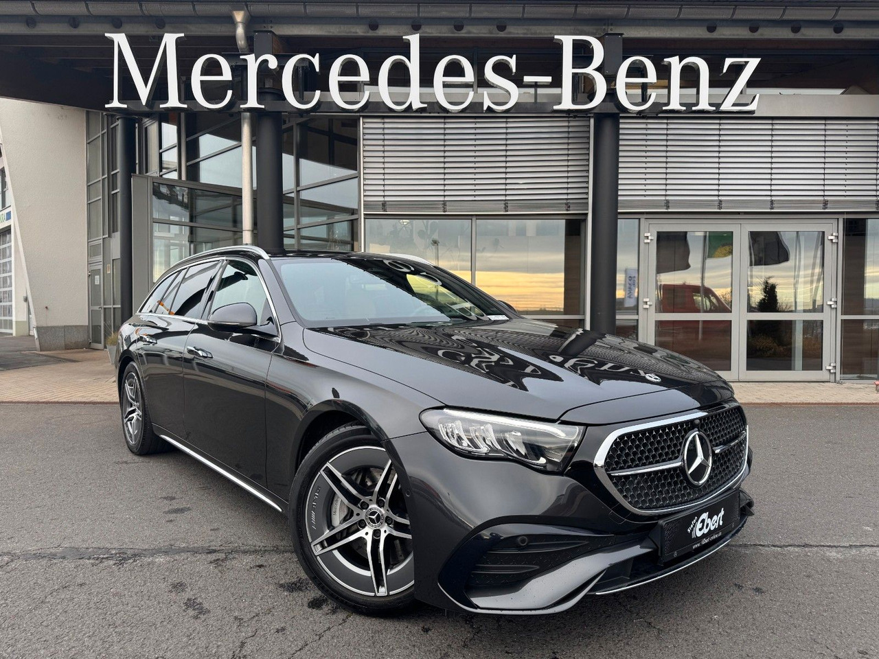 Mercedes-Benz E 220d T AMG+Hyperscreen+Leder+AHK+DistrPro+STH - Voiture break: photos 1 Mercedes-Benz E 220d T AMG+Hyperscreen+Leder+AHK+DistrPro+STH - Voiture break: photos 1