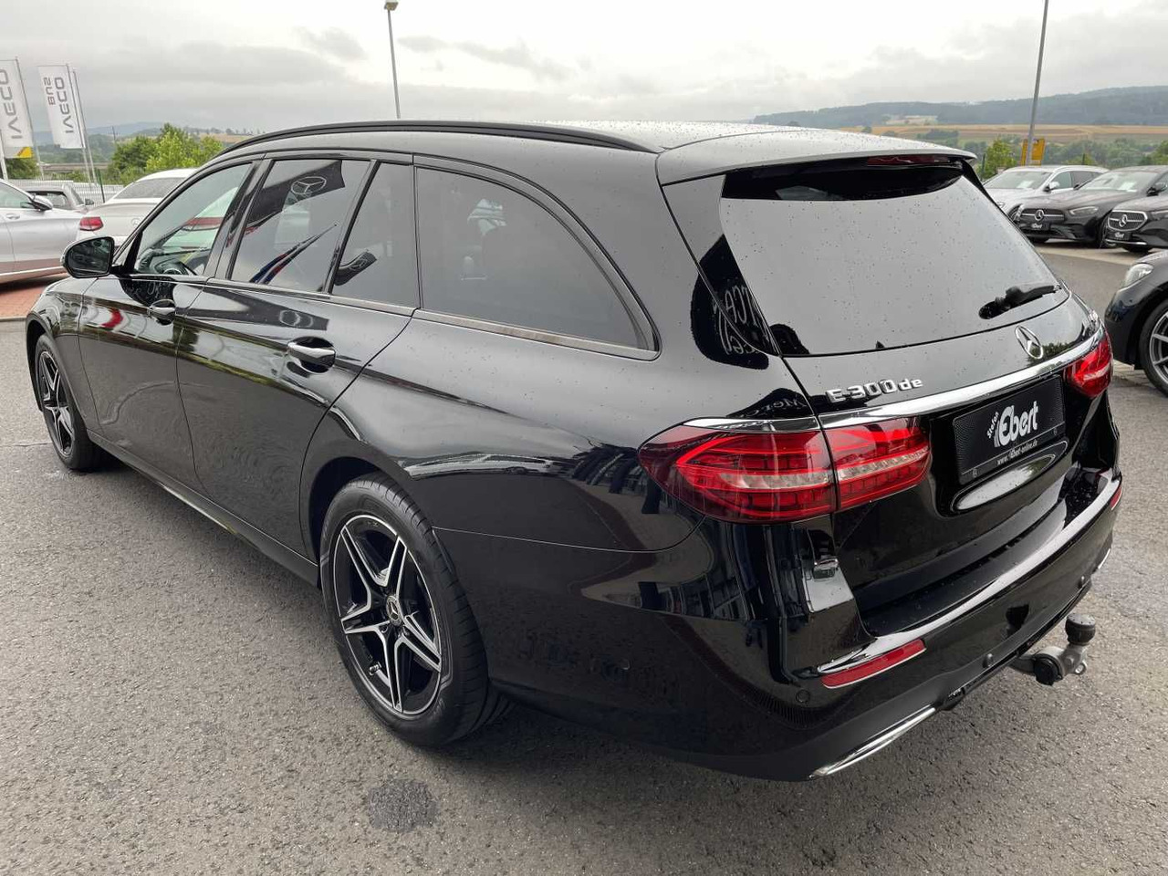 Mercedes-Benz E 300 T de 4M AMG+AHK+Distr+Burm+ R-Kamera+Carpl - Voiture break: photos 3 Mercedes-Benz E 300 T de 4M AMG+AHK+Distr+Burm+ R-Kamera+Carpl - Voiture break: photos 3