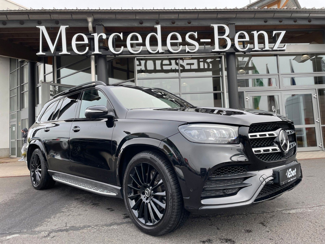 Mercedes-Benz GLS 580 4M AMG Pano+AHK+Burm+7Sitz+HUD+Fond+VOLL - SUV: photos 1 Mercedes-Benz GLS 580 4M AMG Pano+AHK+Burm+7Sitz+HUD+Fond+VOLL - SUV: photos 1