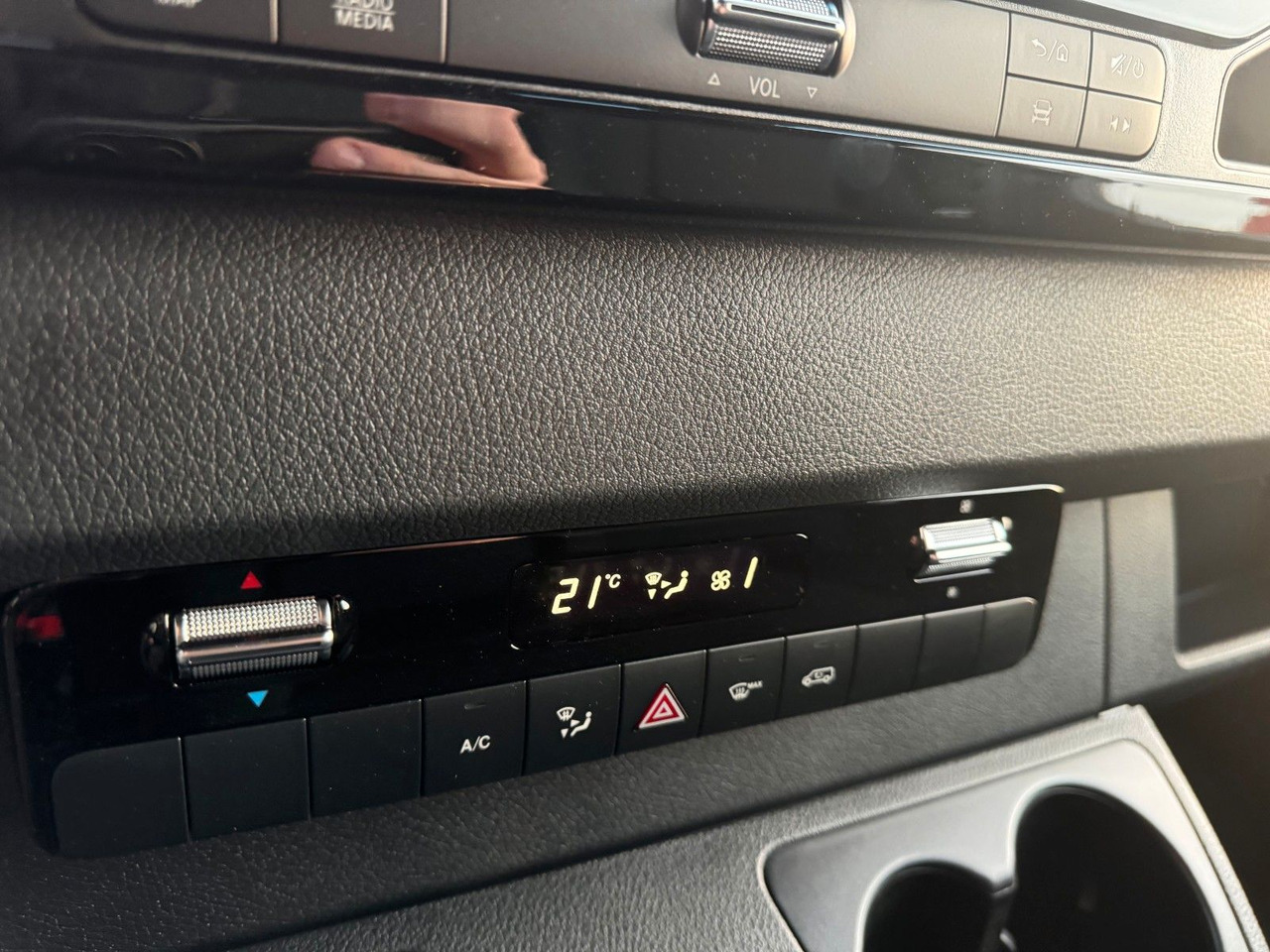 Fourgon utilitaire Mercedes-Benz Sprinter 319 CDI 4325 Klima Kamera AHK LED: photos 13