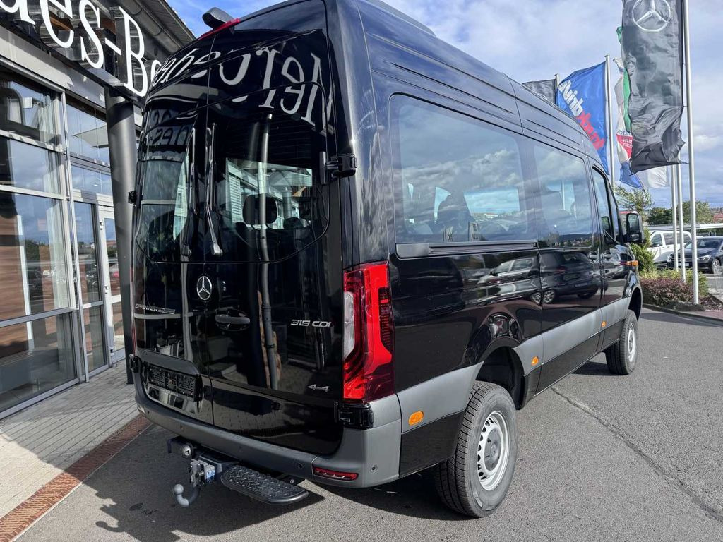 Mercedes-Benz Sprinter 319 CDI 4x4 Tourer AHK Dachklima LED - Minibus, Transport de personnes: photos 4 Mercedes-Benz Sprinter 319 CDI 4x4 Tourer AHK Dachklima LED - Minibus, Transport de personnes: photos 4