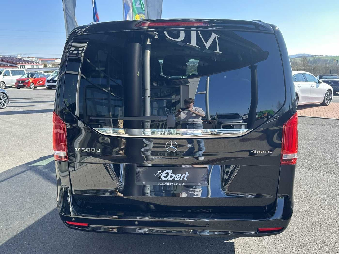 Mercedes-Benz V 300 d AVA ED 4MATIC AHK2,5to Standheiz 360Kam - Voiture: photos 5 Mercedes-Benz V 300 d AVA ED 4MATIC AHK2,5to Standheiz 360Kam - Voiture: photos 5