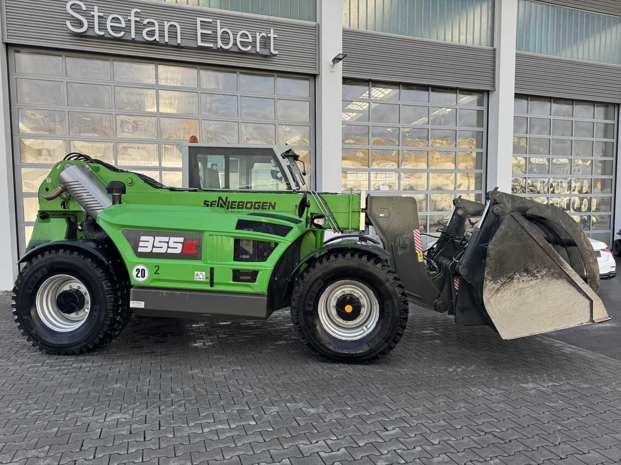 Sennebogen 355 E / Greifschaufel / nur 2.260h! - Chargeuse sur pneus: photos 2 Sennebogen 355 E / Greifschaufel / nur 2.260h! - Chargeuse sur pneus: photos 2