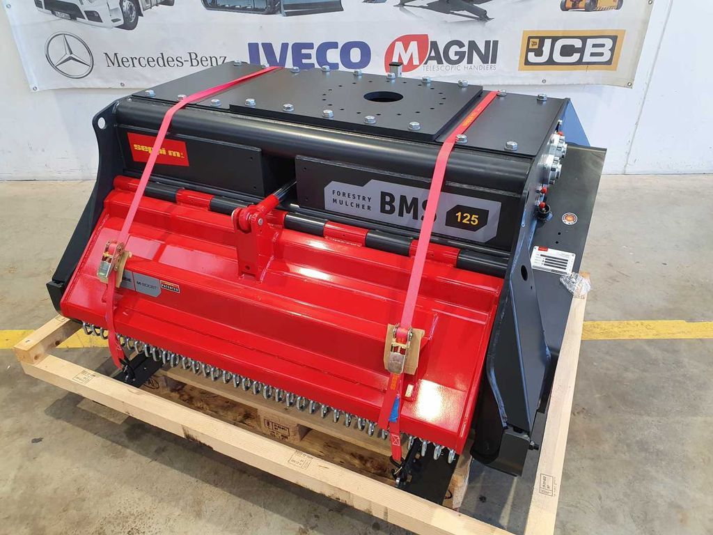 Seppi M. BMS 125 / 13-30t /Forstmulcher/lagernd! Seppi M. BMS 125 / 13-30t /Forstmulcher/lagernd! - Broyeur forestier: photos 2 Seppi M. BMS 125 / 13-30t /Forstmulcher/lagernd! Seppi M. BMS 125 / 13-30t /Forstmulcher/lagernd! - Broyeur forestier: photos 2