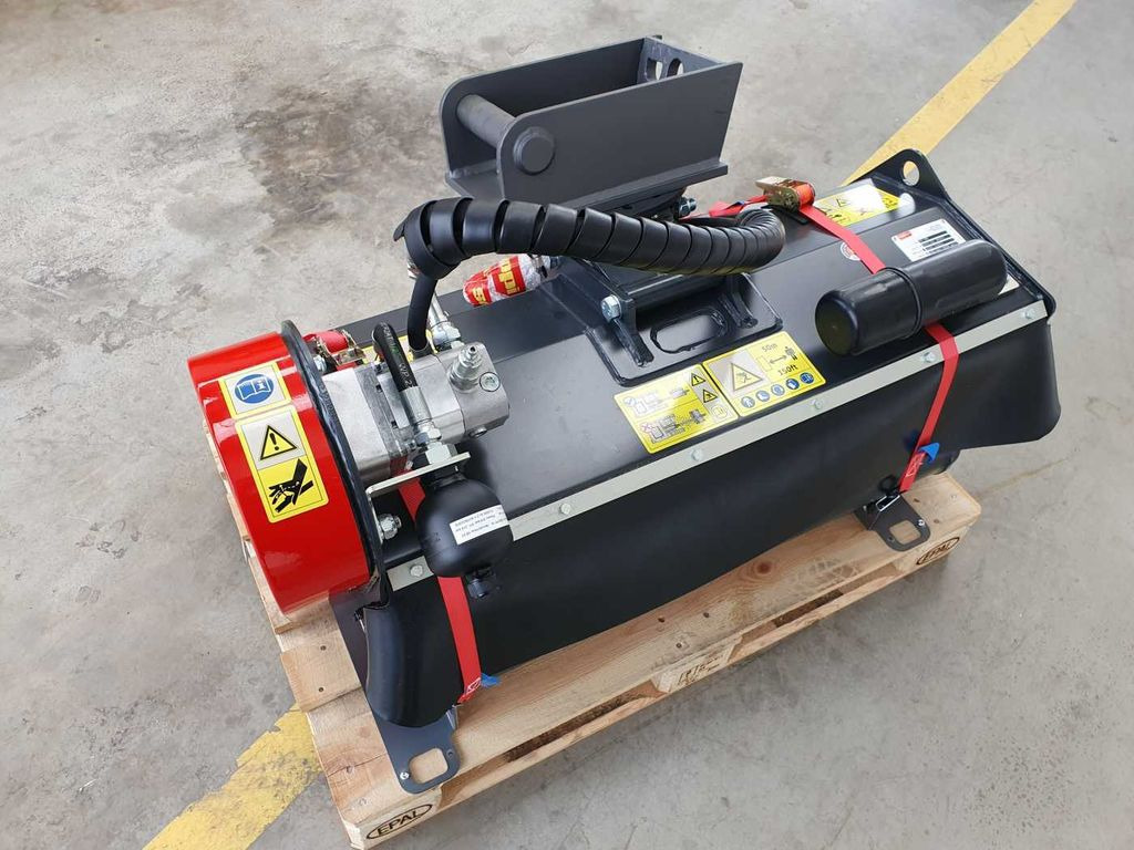 Seppi M. H3 085 / Schlegelmulcher 2-5to lagernd! Seppi M. H3 085 / Schlegelmulcher 2-5to lagernd! - Broyeur forestier: photos 4 Seppi M. H3 085 / Schlegelmulcher 2-5to lagernd! Seppi M. H3 085 / Schlegelmulcher 2-5to lagernd! - Broyeur forestier: photos 4