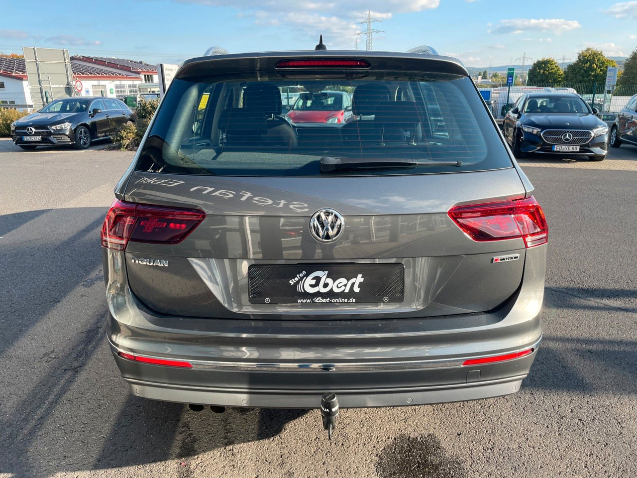 Volkswagen Tiguan 2.0 TSI Highline 4M AHK+LED+DAB+ACC+PDC - SUV: photos 4 Volkswagen Tiguan 2.0 TSI Highline 4M AHK+LED+DAB+ACC+PDC - SUV: photos 4