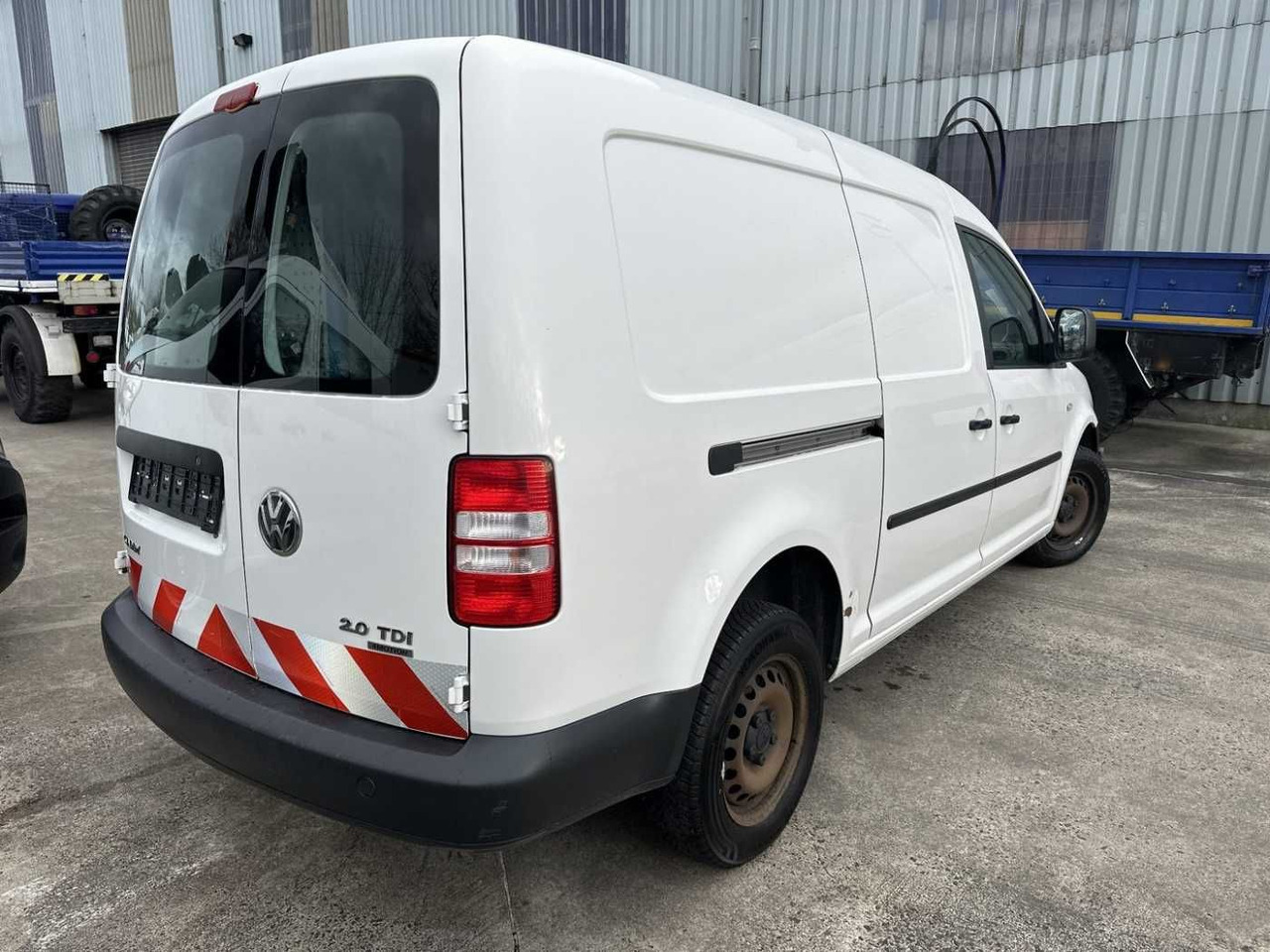 Volkswagen VW Caddy 2.0 TDI 4Motion Maxi Kasten Regal - Fourgon utilitaire: photos 4 Volkswagen VW Caddy 2.0 TDI 4Motion Maxi Kasten Regal - Fourgon utilitaire: photos 4