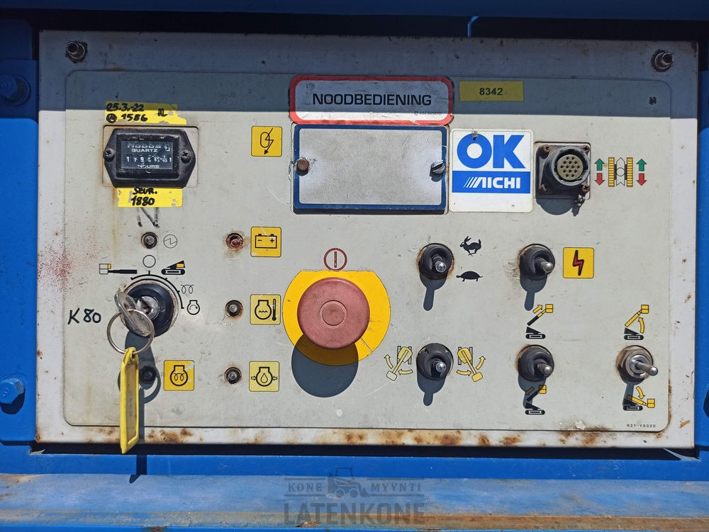 Nacelle articulée Aichi SR123 Tela-alustainen kuukulkija: photos 13