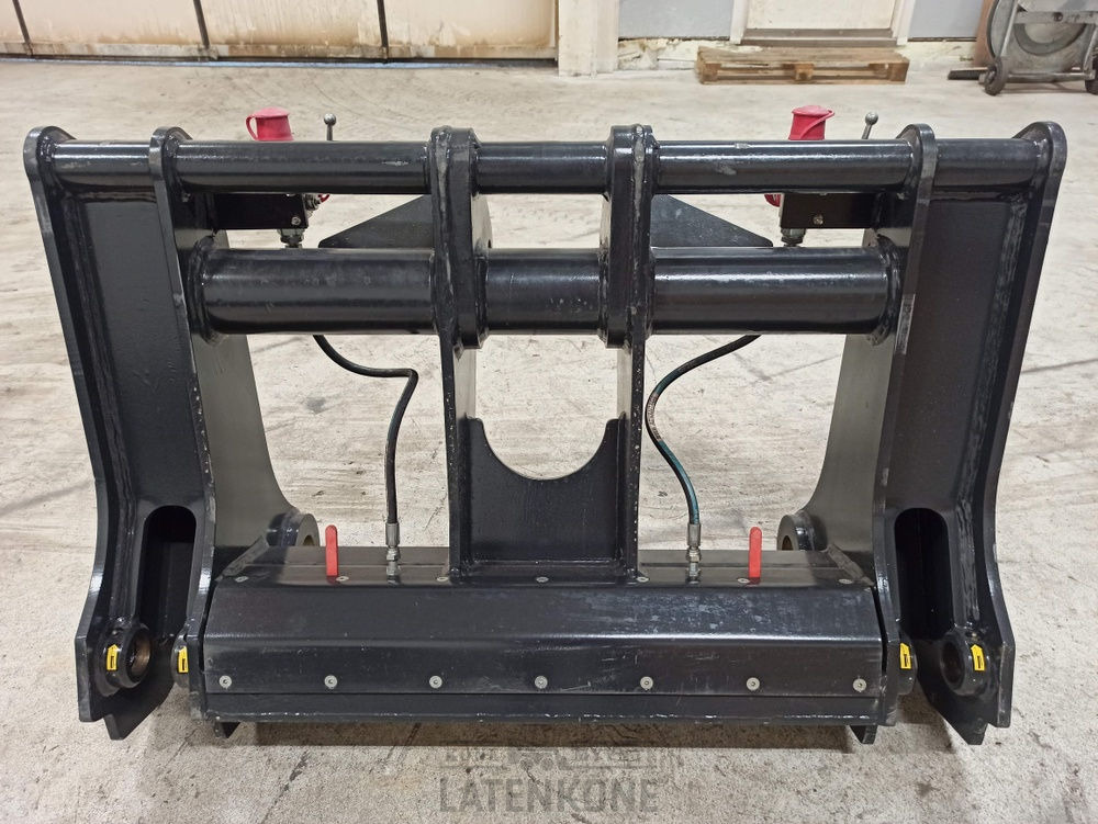 Hytera Volvo pikakiinnike L90-120 C-D-E-F-H hydraulinen - Attache rapide pour Engins de chantier: photos 2 Hytera Volvo pikakiinnike L90-120 C-D-E-F-H hydraulinen - Attache rapide pour Engins de chantier: photos 2
