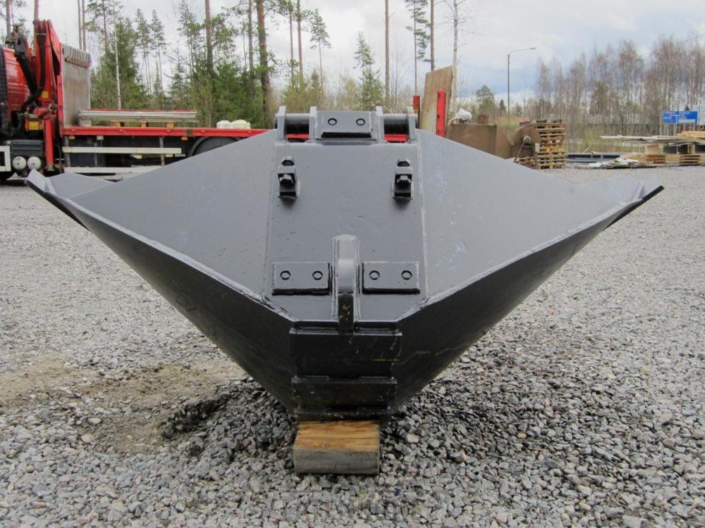 Godet pour Engins de chantier Laten Pelto-ojakauha 850L NTP10 13-18ton CAT-kynsillä: photos 6