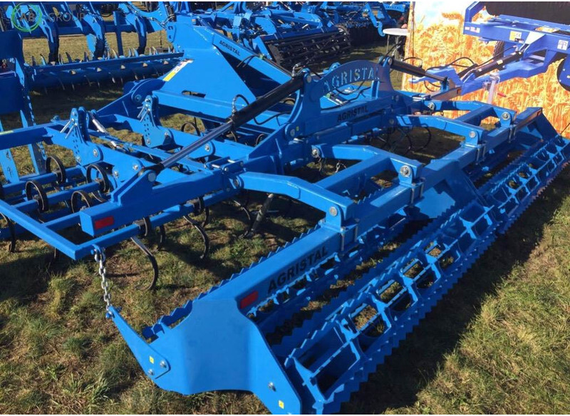 AGRISTAL Hydraulically folding seedbed cultivator/ - Bineuse: photos 3 AGRISTAL Hydraulically folding seedbed cultivator/ - Bineuse: photos 3