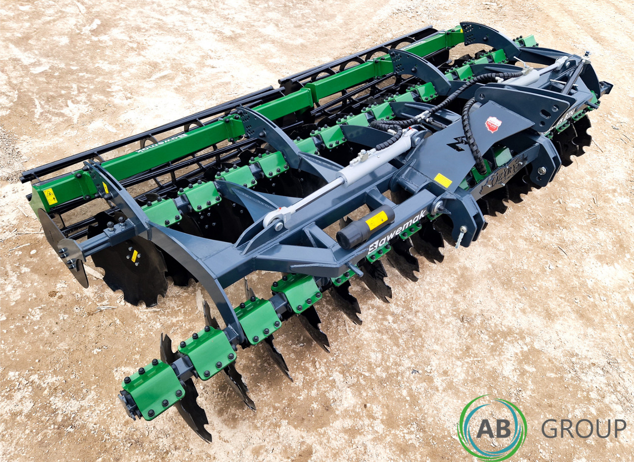 Awemak heavy disc harrow BTH 4.5m hydraulically foldable - Cover crop: photos 1 Awemak heavy disc harrow BTH 4.5m hydraulically foldable - Cover crop: photos 1