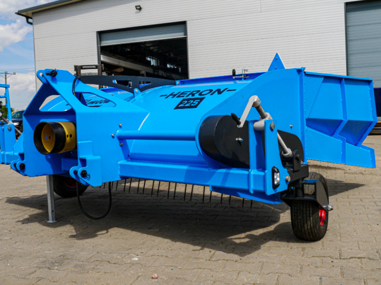 DOZAMECH HERON 225 Hay Turner and Rake - Faneuse: photos 1 DOZAMECH HERON 225 Hay Turner and Rake - Faneuse: photos 1