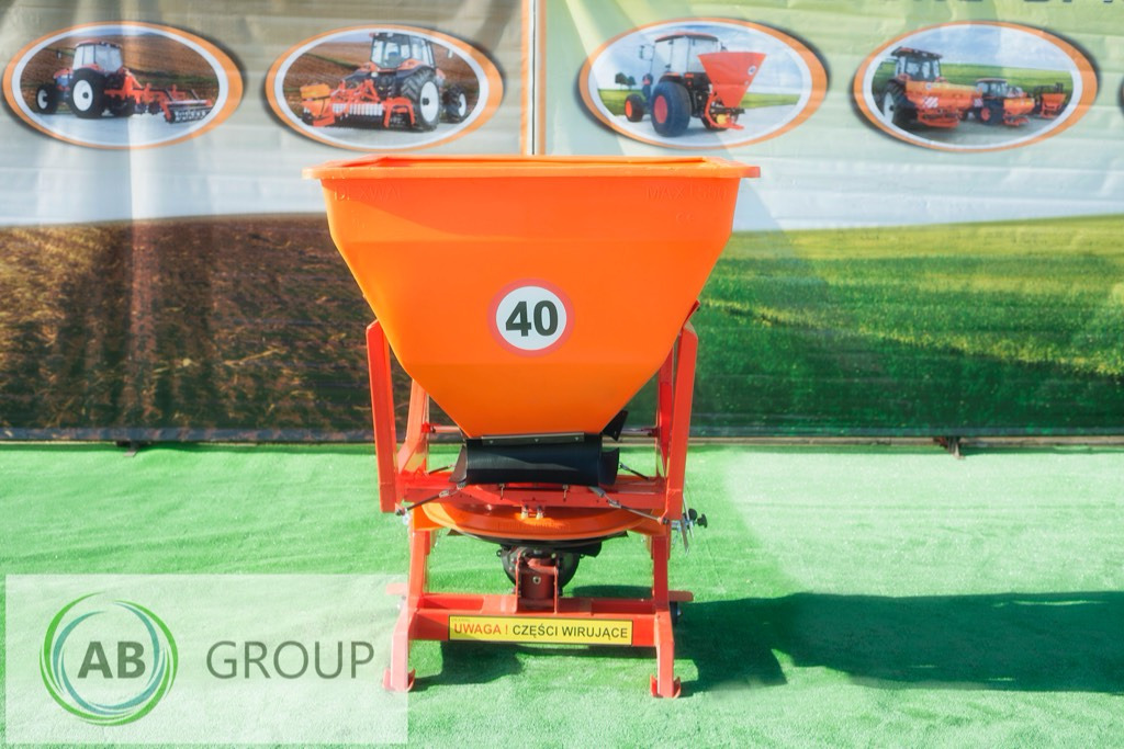 Dexwal spreader Tajfun 600 H + NH - Distributeur d'engrais: photos 3 Dexwal spreader Tajfun 600 H + NH - Distributeur d'engrais: photos 3