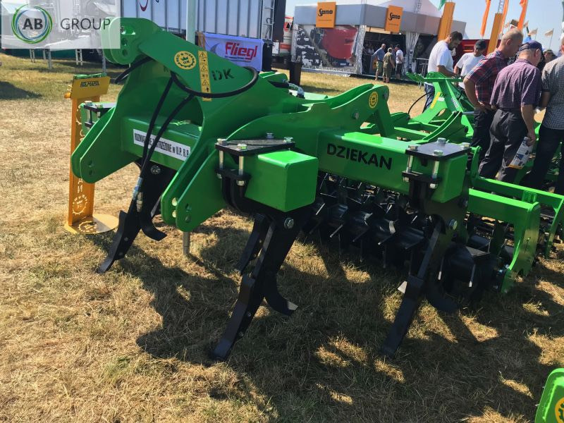 Dziekan chisel plow CENTAUR 2.5 m PDBC25F2Z2 - Décompacteur: photos 3 Dziekan chisel plow CENTAUR 2.5 m PDBC25F2Z2 - Décompacteur: photos 3