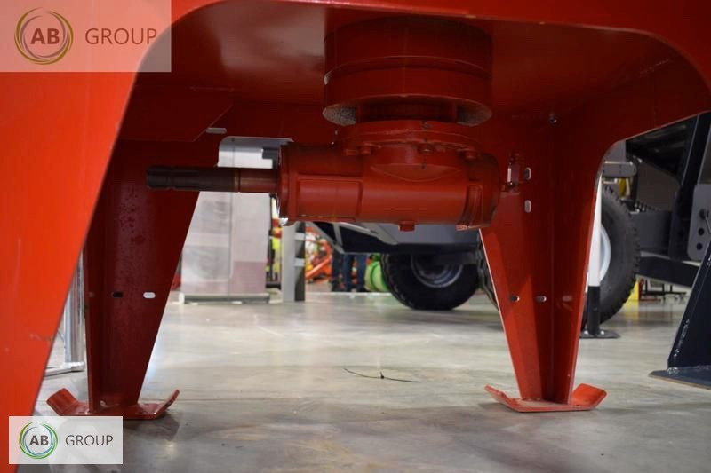 Fimaks Futtermischwagen 1,5m3/ Mixer feeder / Wóz paszowy - Mélangeuse: photos 3 Fimaks Futtermischwagen 1,5m3/ Mixer feeder / Wóz paszowy - Mélangeuse: photos 3