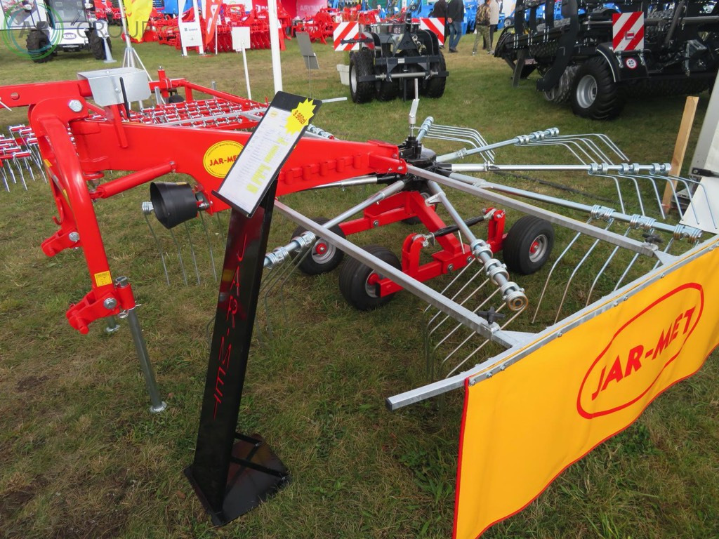 Jar-Met tandem rotary rake Z206, 3,5m - Faneuse: photos 2 Jar-Met tandem rotary rake Z206, 3,5m - Faneuse: photos 2
