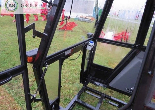 Koja tractor cab C-360 - Cabine pour Tracteur agricole: photos 3 Koja tractor cab C-360 - Cabine pour Tracteur agricole: photos 3