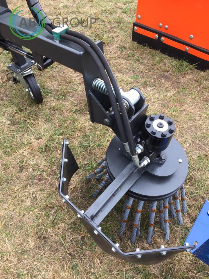 Metal-Technik weeder brush - Brosse: photos 4 Metal-Technik weeder brush - Brosse: photos 4